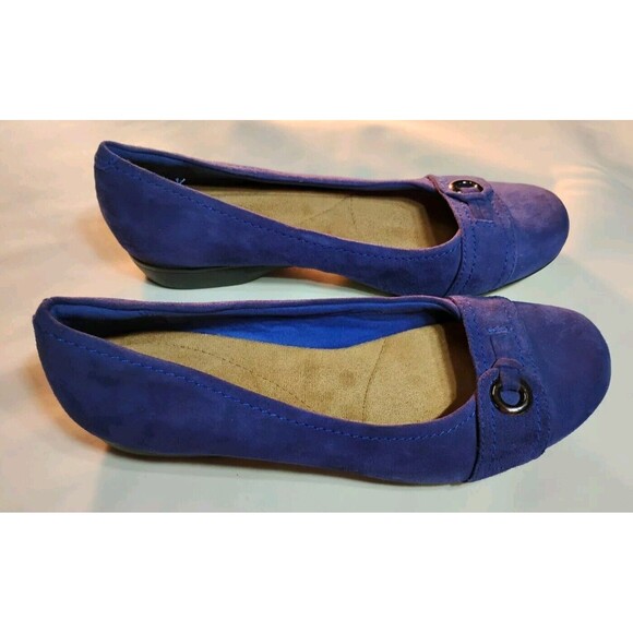 Clarks Royal Blue Suede Flats - Picture 1 of 7